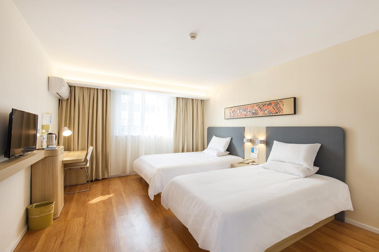 Hanting Hotel Shanghai Chunsha Jinhui Plaza エクステリア 写真