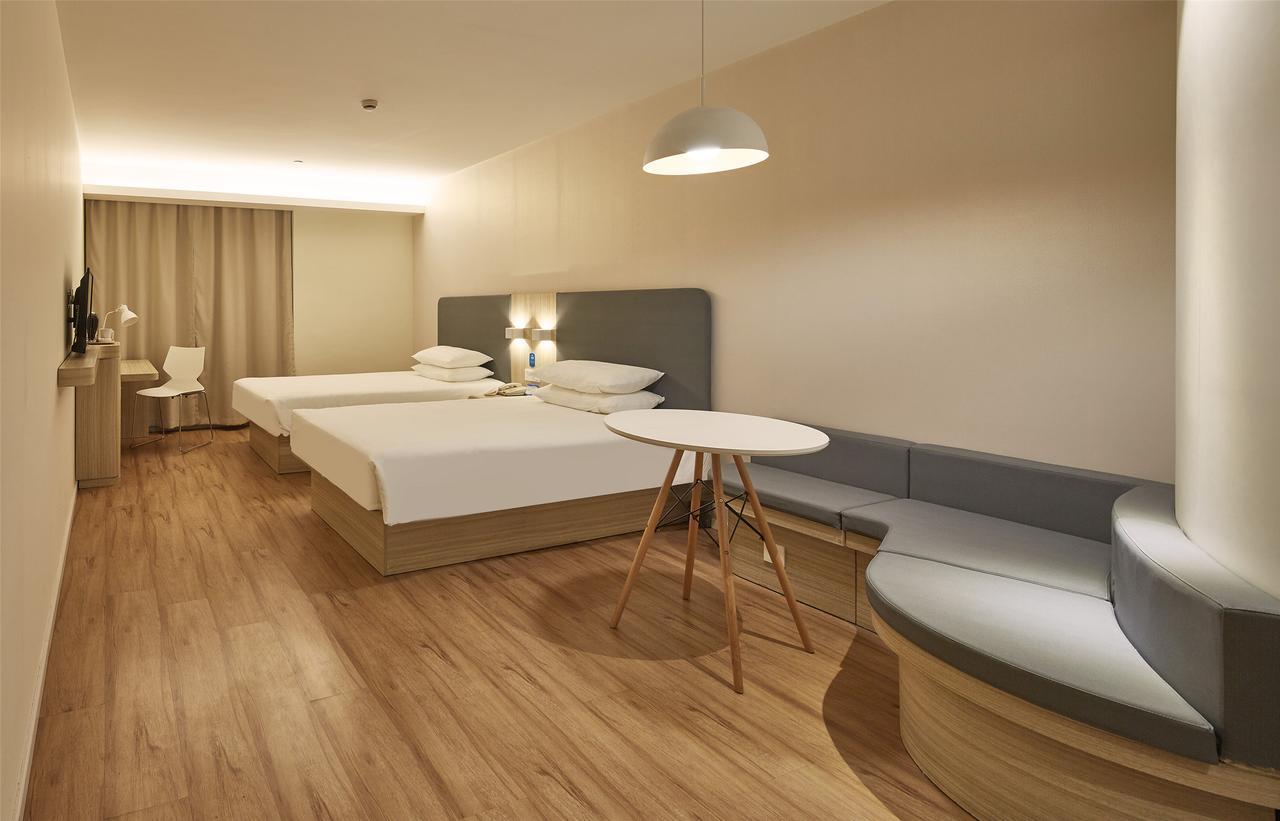 Hanting Hotel Shanghai Chunsha Jinhui Plaza エクステリア 写真
