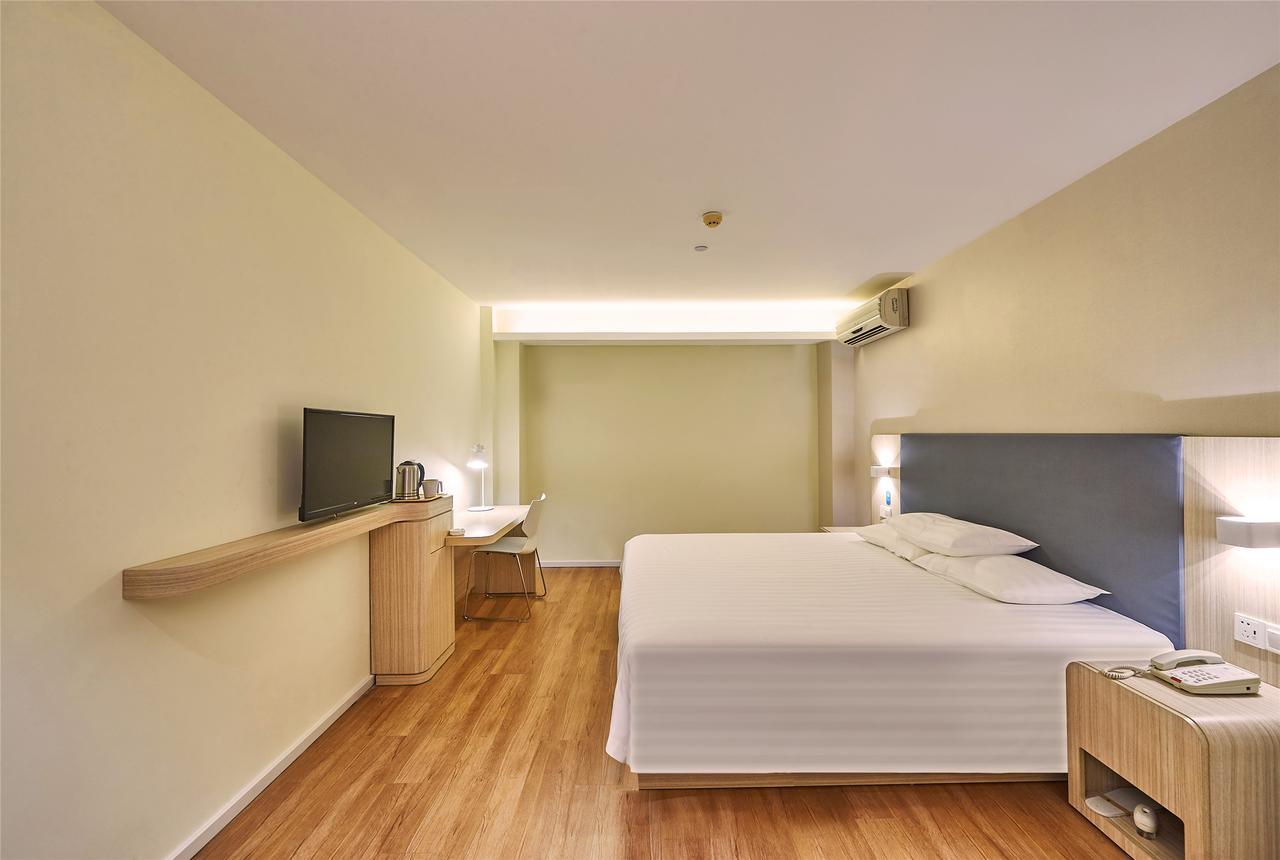 Hanting Hotel Shanghai Chunsha Jinhui Plaza エクステリア 写真
