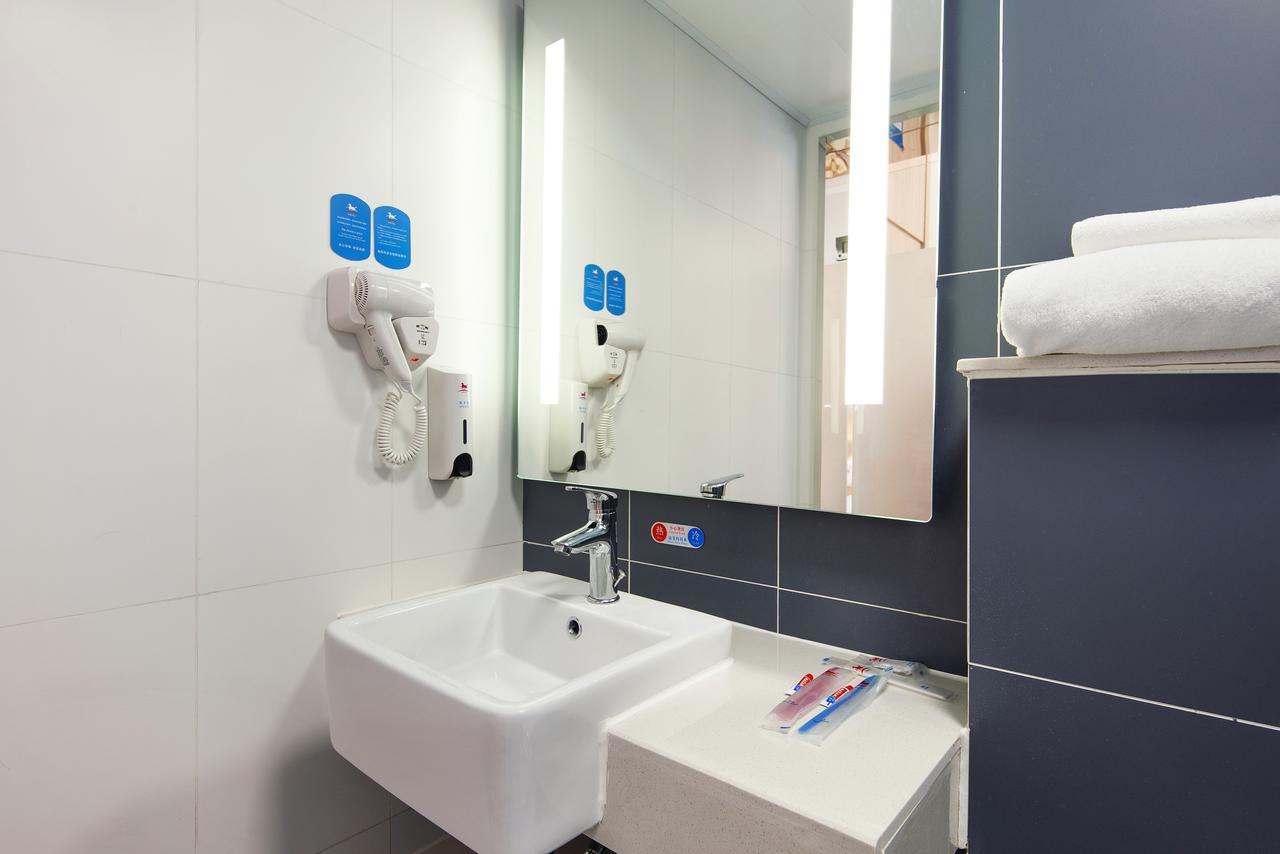 Hanting Hotel Shanghai Chunsha Jinhui Plaza エクステリア 写真