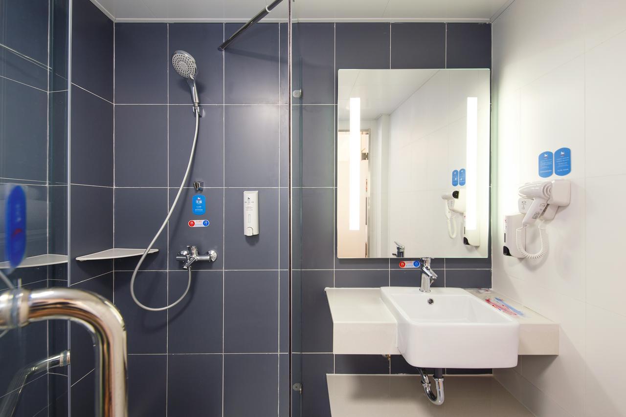 Hanting Hotel Shanghai Chunsha Jinhui Plaza エクステリア 写真