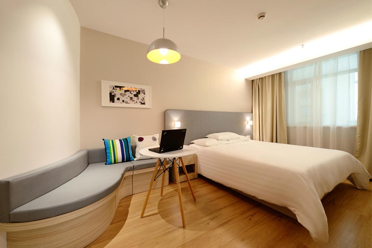 Hanting Hotel Shanghai Chunsha Jinhui Plaza エクステリア 写真