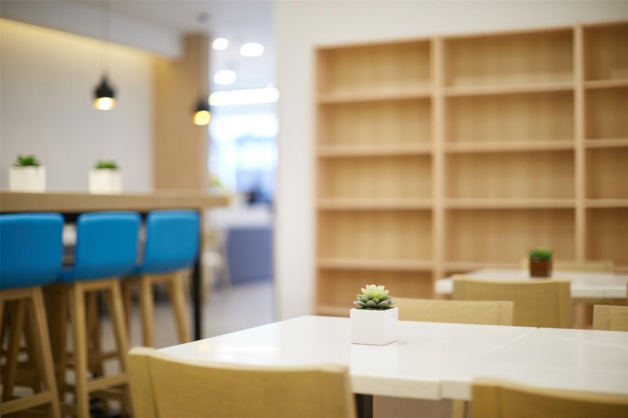 Hanting Hotel Shanghai Chunsha Jinhui Plaza エクステリア 写真